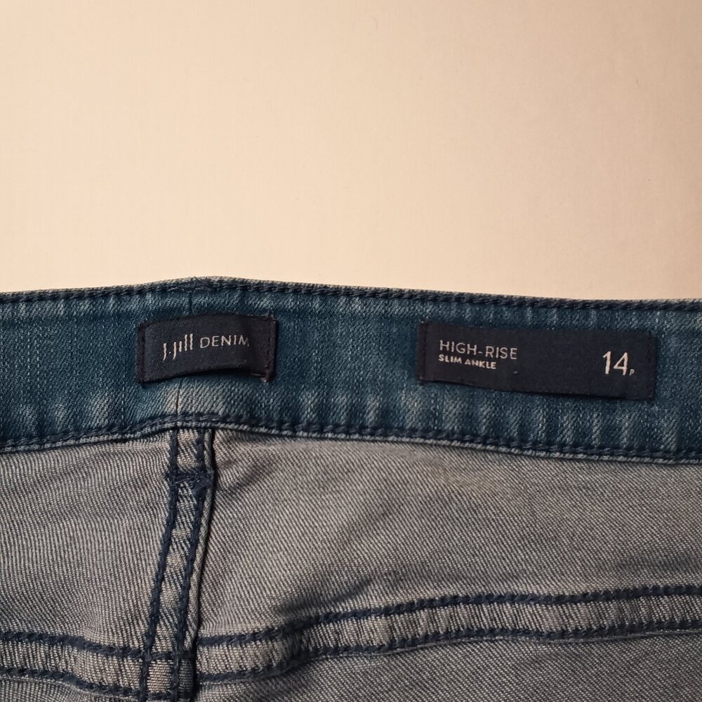 J.Jill Denim Jeans High Rise Slim Ankle Size 14P Medium Wash Center Seam - Picture 5 of 9